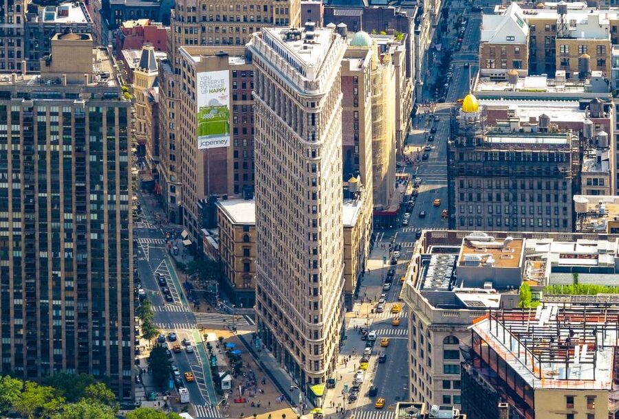 New York City: Sightseeing Walking Tour with Food Tastings - How hard is the five-hour walk?