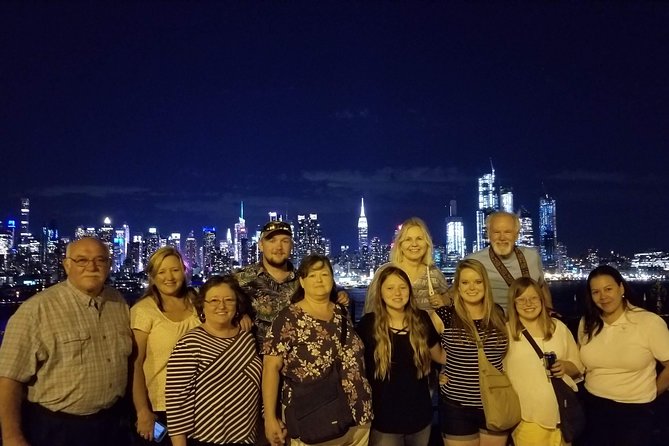 New York City Skyline at Night Guided Tour - Leaving Manhattan through its historic west side
