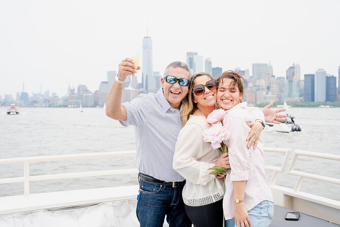 New York City Skyline Dinner Cruise - Who will enjoy this cruise most