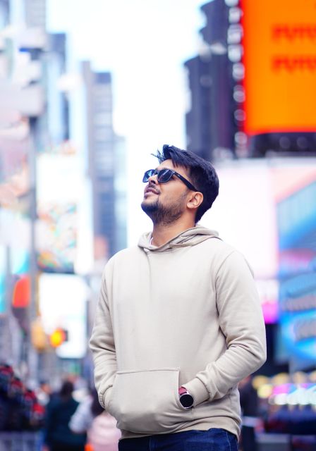 New York City: Solo or Couples Photoshoot in Times Square! - Is $249 per person good value?