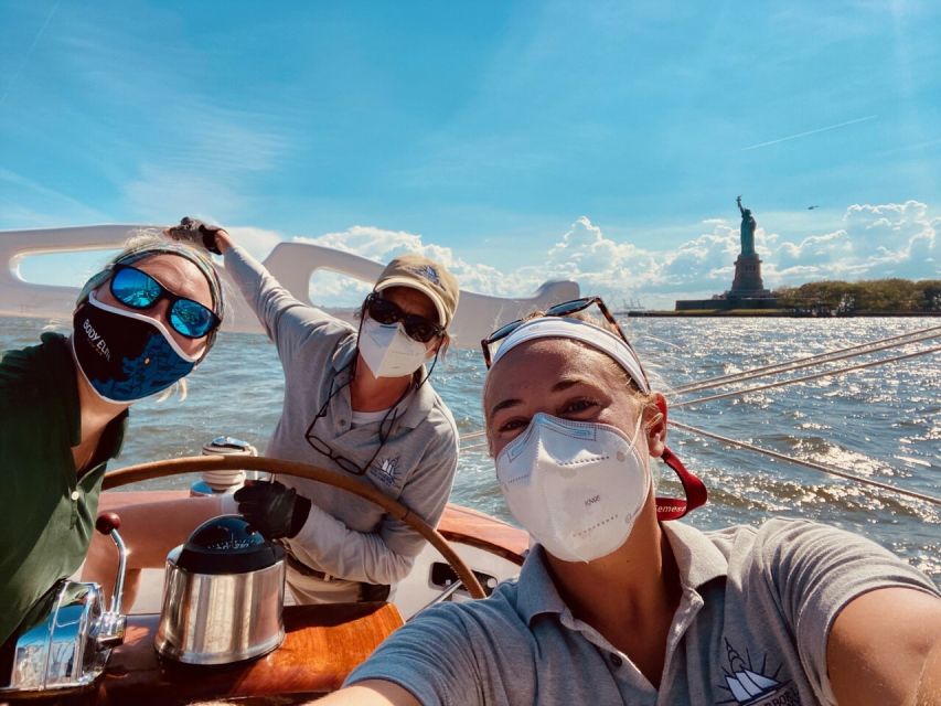 New York City: Sunset Sail Aboard a Schooner - The Hudson River ride toward Battery Park