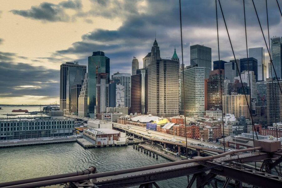 New York City: Via private SUV/VAN Highlights Tour. 13 max - Why a private SUV can make sense in New York