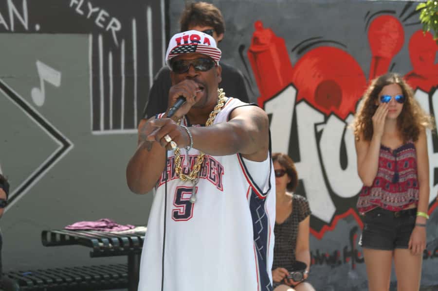 New York City: Walk This Way Harlem Hip Hop Walking Tour - Who will get the most from this Harlem walk
