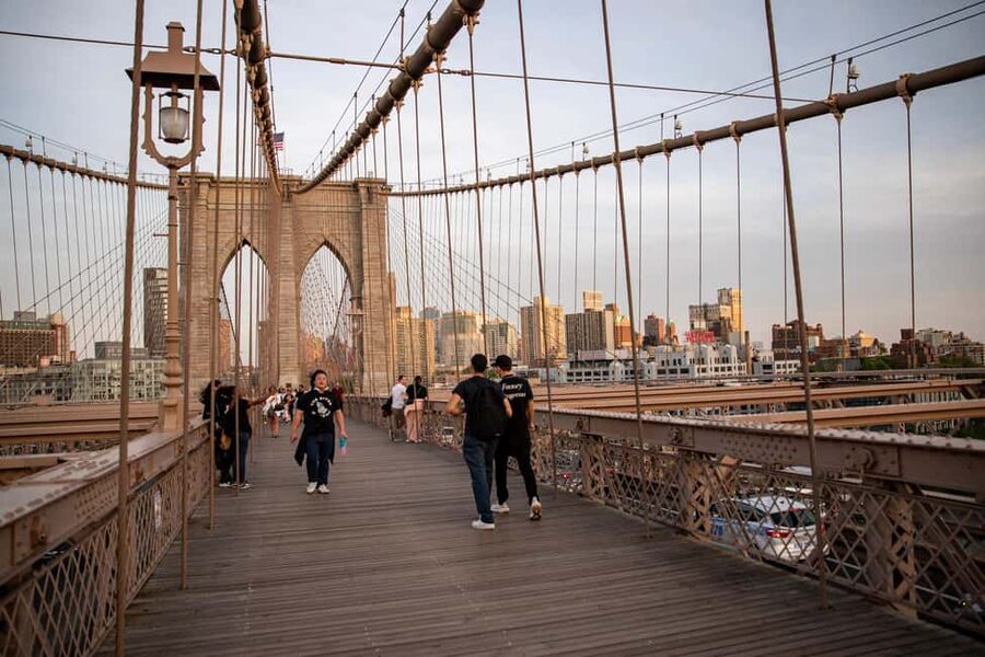 New York City Walk Tour Williamsburg DUMBO Brooklyn Bridge - Key points to know before booking