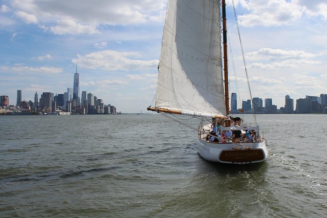 New York Fall Foliage Sail up the Hudson River - A slower way to leave Manhattan