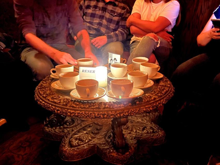 New York: Guided Walking Tour to Hidden Speakeasies - Why this tour works best for curious drinkers