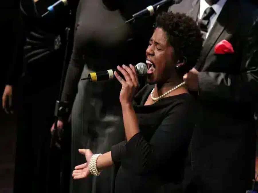 New York: Harlem Gospel Mass and Neighborhood Tour - Why the gospel service is the tour’s real focus