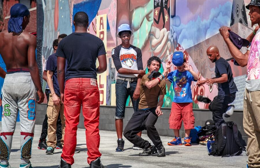 NEW YORK HARLEM GOSPEL WALKING - How the guide shapes the experience
