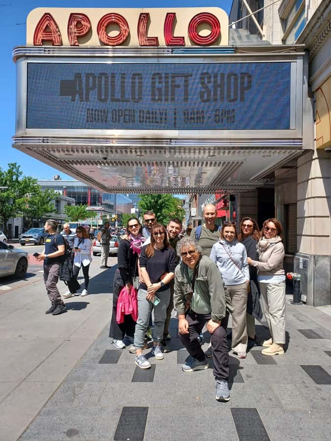 New York: Harlem Tour and Sunday Gospel Mass - Languages, timing, and guide style