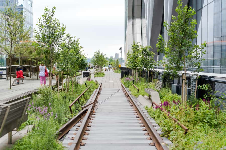 New York: High Line, Chelsea Market, and Vessel Guided Tour - Key points at a glance