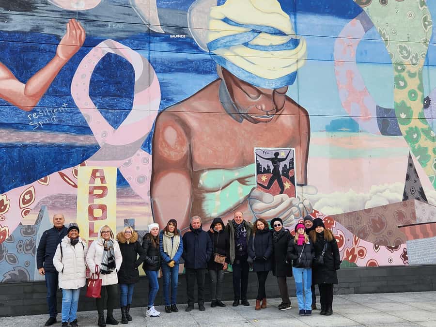 New York: Hip-Hop, Murals, Sports, and Dangerous Neighborhoods Tour - Who will enjoy this tour most