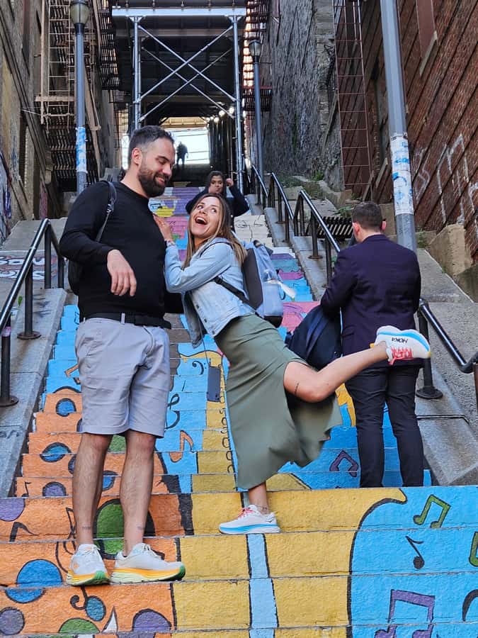 New York: Hip-Hop, Murals, Sports, and Dangerous Neighborhoods Tour - Starting at Hell’s Kitchen