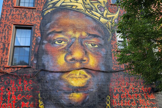 New York: Hip-Hop, Murals, Sports & Dangerous Neighborhoods Tour - The Bronx combines Yankee pride with movie fame