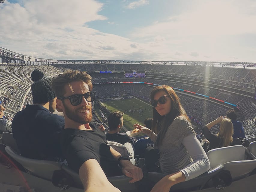 New York: New York Giants Football Game Ticket - What your four hours at MetLife may include