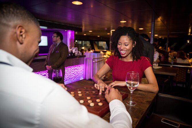 New York Pier 15 New Year's Eve Buffet Dinner Cruise - Practical details that affect your night