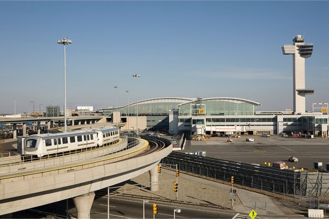 New York Private Airport Transfer to City Center - A calmer first hour in New York