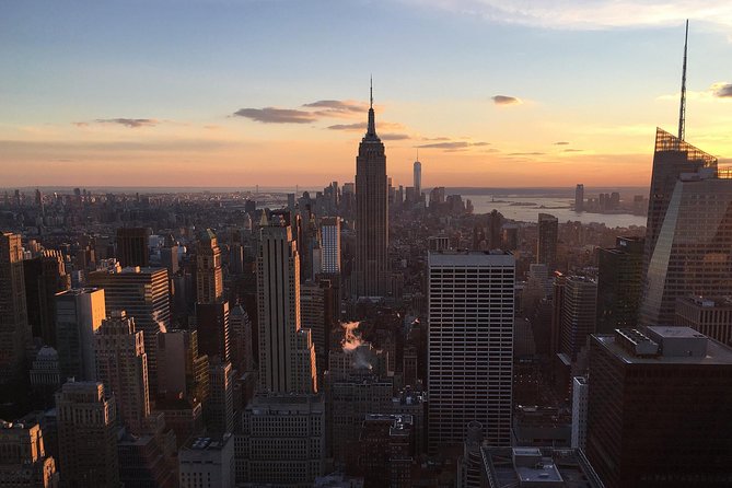 New York Private Walking Tour with a Local - The Financial District and the city behind the postcard