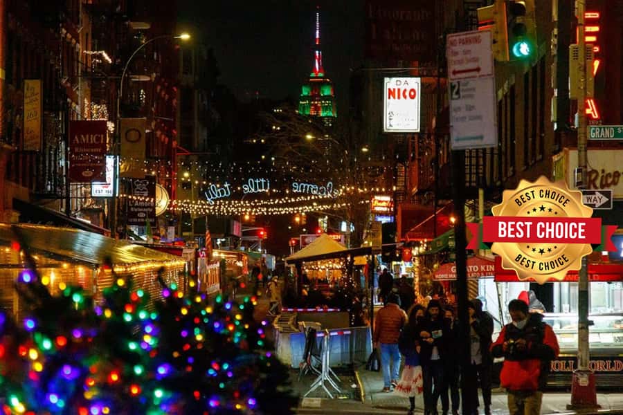 New York: Rockefeller Center Christmas Tree Pedicab Tour - Fifth Avenue Window Displays and Seasonal Shopping