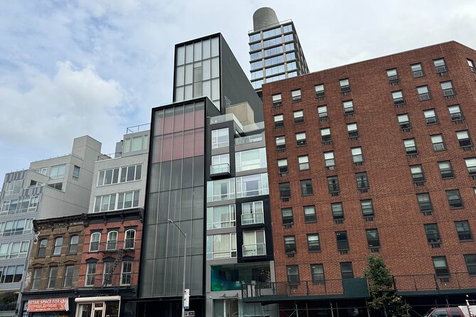 New York Soho and the Village Art and Architecture Tour - NYU and Washington Square