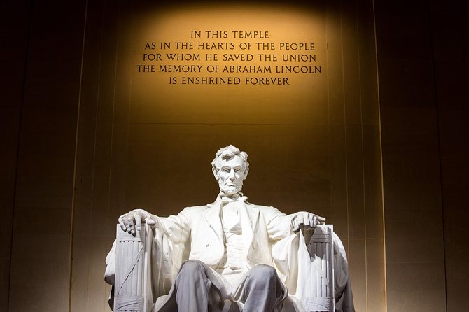 New York to Washington DC Day Trip by Rail - The group size and style of the experience