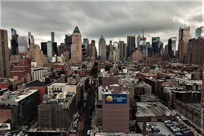 New York Walking Tour with Private Local Guide - Times Square and Broadway before the crowds build