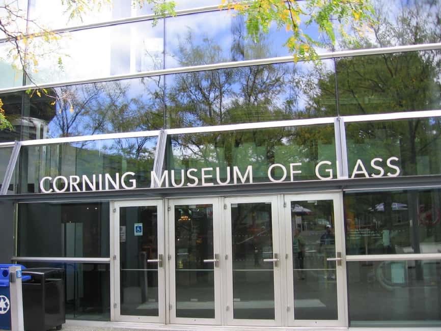 Niagara Falls, Corning, Finger Lakes 2 Day Tour from NYC - Guides make or break a packed schedule