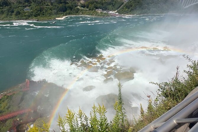 Niagara Falls Express Tour from NYC – US & Canada in One Day - Group size, guides, and the pace of the day