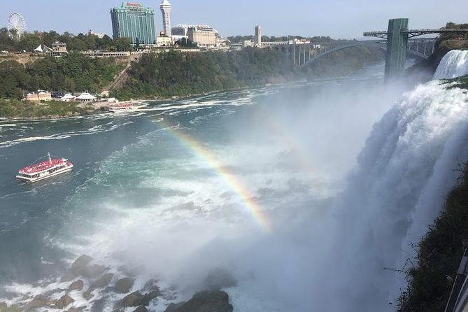 Niagara Falls One Day Tour from New York City - Old Falls Street and the long wait for night views