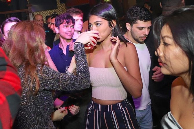 Night Out Tour: Gangsters, Heroes and Bright Lights of NYC - What the $32 price really covers