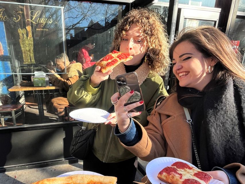 No Diet Club - Best street food tour in Brooklyn ! (NYC) - Dumplings and empanadas show Brooklyn’s wider food culture