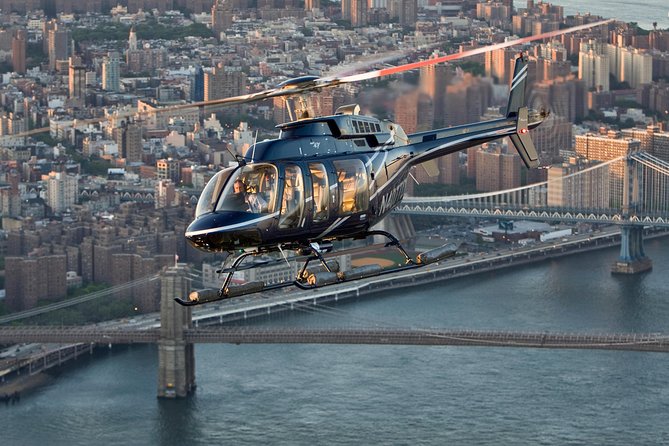NY Helicopter Tour: Manhattan Highlights (Heliport fees Incl.) - Starting at the Downtown Manhattan Heliport