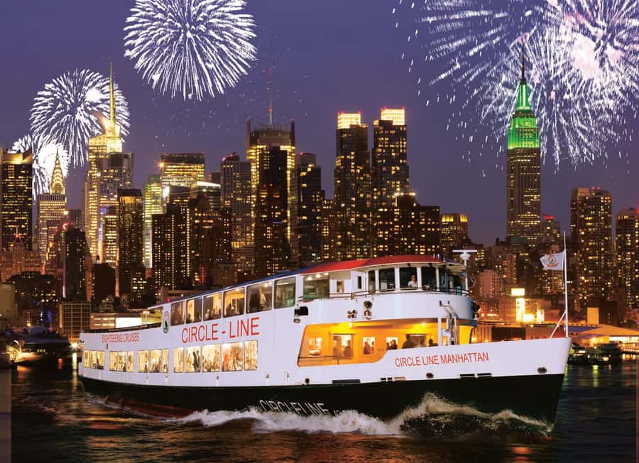 NYC: 4th of July Fireworks Party Cruise with Buffet & Drinks - Included drinks and the DJ party