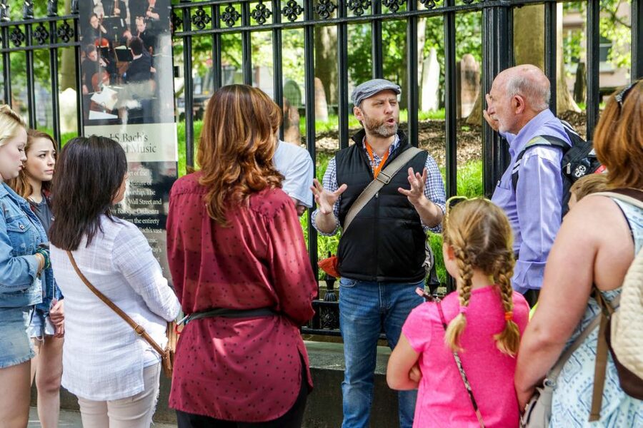 NYC: 9/11 Memorial Tour and Optional Observatory Ticket - St. Paul’s Chapel and the first stories of September 11