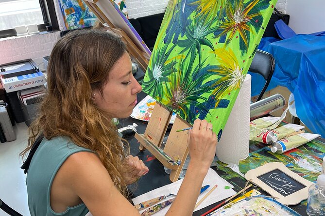 NYC: Abstract Painting with Palette Knives – Small Group - The 10-Minute Demonstration: Watch Before You Spread Paint