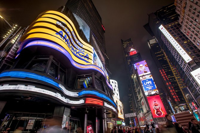 NYC After-Dark Photography Tour - Two hours among the lights of Times Square
