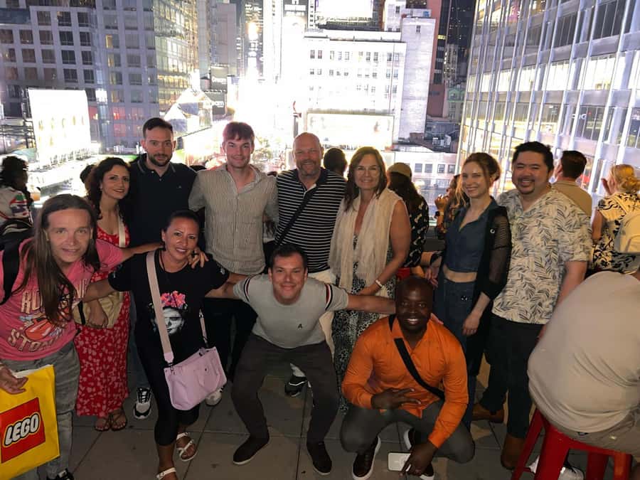 NYC: Bar, Lounge and Rooftop Nightlife Tour - Speakeasies and cocktail lounges in the middle of the night