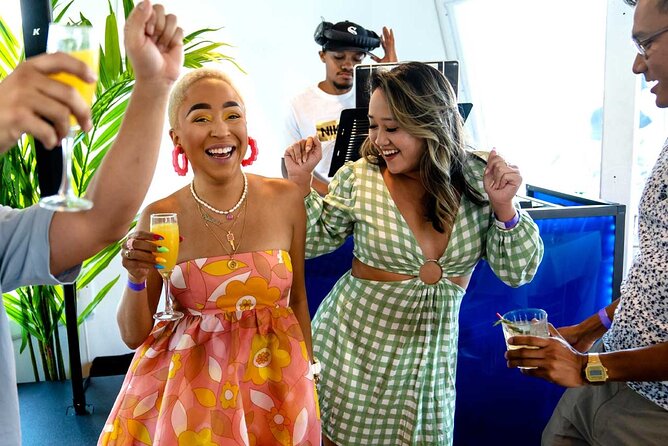 NYC Bottomless Brunch Cruise with Iconic Views - Brooklyn Bridge, Manhattan Bridge, and Jane’s Carousel