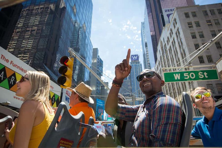 NYC Bundle: Empire State, Big Bus Tour, & Circle Line Cruise - Big Bus through Midtown, Uptown, and Downtown