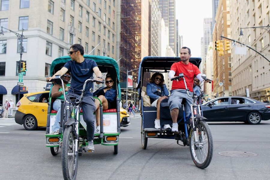 NYC: Central Park Celebrity Homes & Film Spots Pedicab Tour - Bow Bridge and the final scenic stops