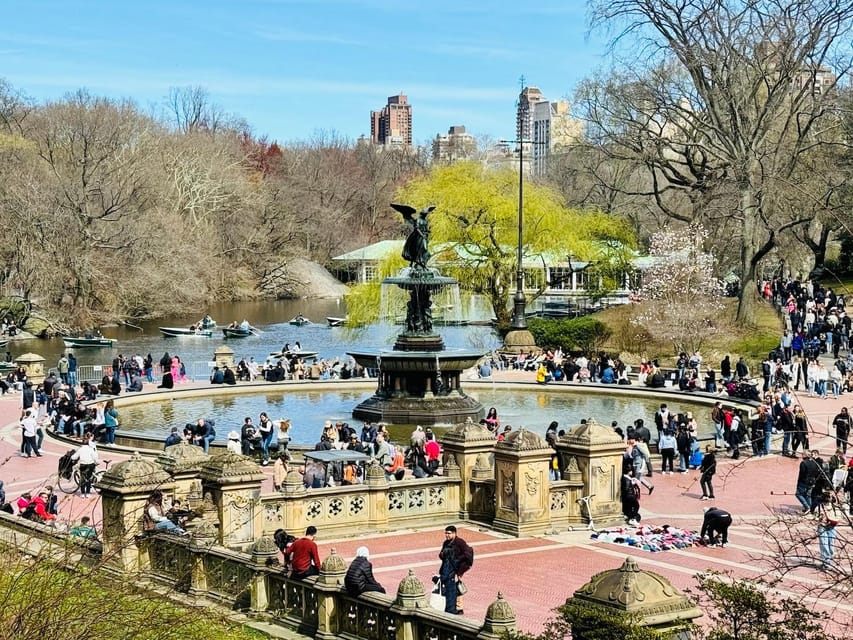 NYC: Central Park Pedicab Tour with Photo Stops - Alice in Wonderland, Delacorte Theater, and the Swedish Cottage