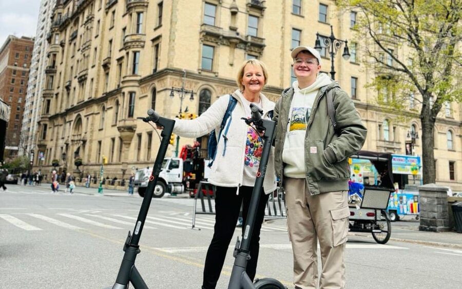 NYC: Central Park Private Guided Electric Scooter Tour - Starting at Broadway and Columbus Circle
