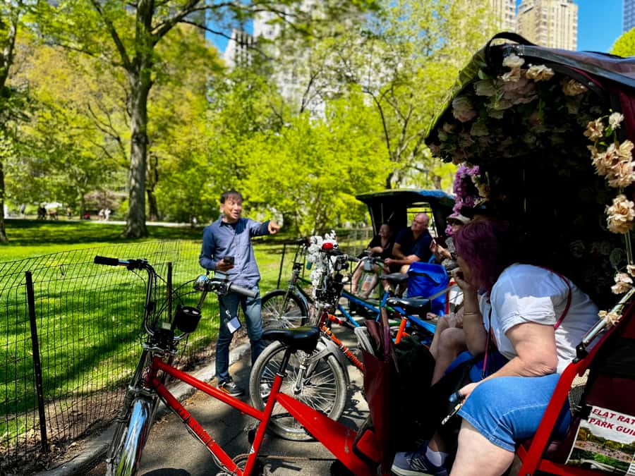 NYC: Central Park Storytelling Pedicab Tour with Theater - Tavern on the Green and the final playground stop