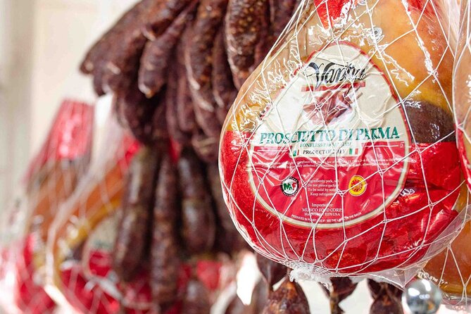 NYC: Chinatown & Little Italy Food Tour with 7 Flavorful Tastings - Chinatown through dumplings and roast pork buns