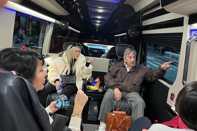 NYC Christmas Lights Tour by Limousine, SUV Or VAN. Dyker Heights - Rockefeller Center, Saks Fifth Avenue, and Hudson Yards