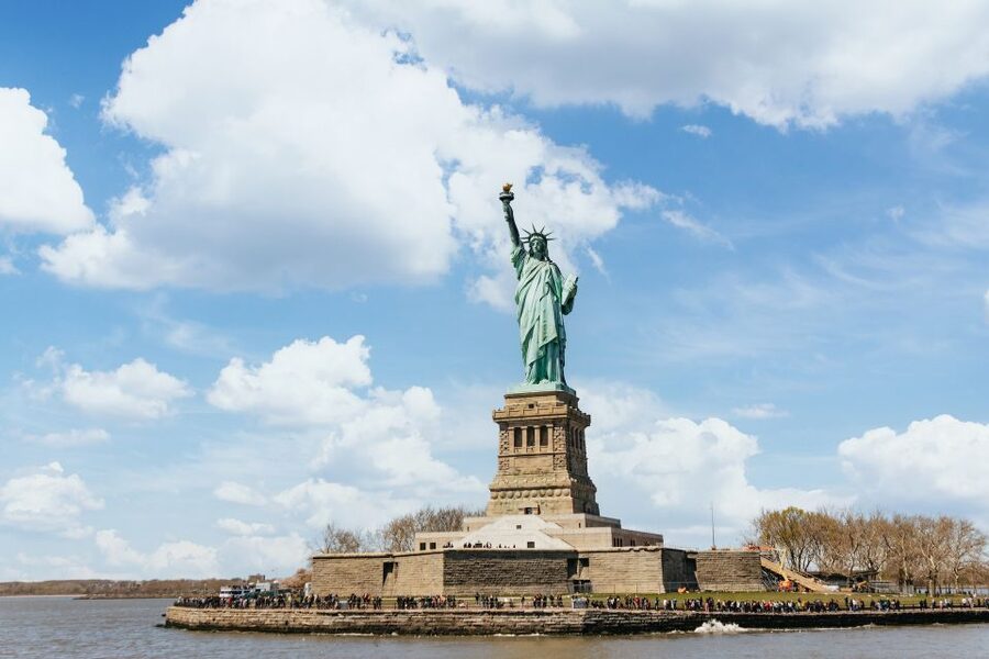 NYC: Circle Line 1.5-Hr Landmarks Skip-The-Box-Office Cruise - Who should book this Circle Line cruise