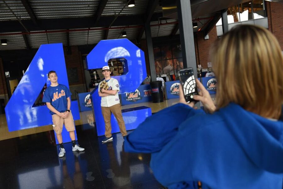 NYC: Citi Field Insider Guided Ballpark Tour - Empty Corridors and Game-Day Access