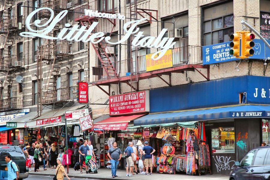 NYC: Custom Highlights & Hidden Gems Tour with a Local - What the host adds to the day