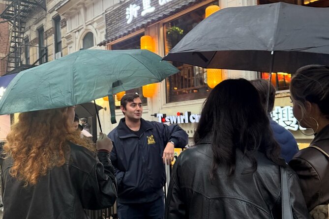 NYC Dark History Walking Tour: Ghosts, Murders, and Mafia - Chinatown, Doyers Street, and the tong wars