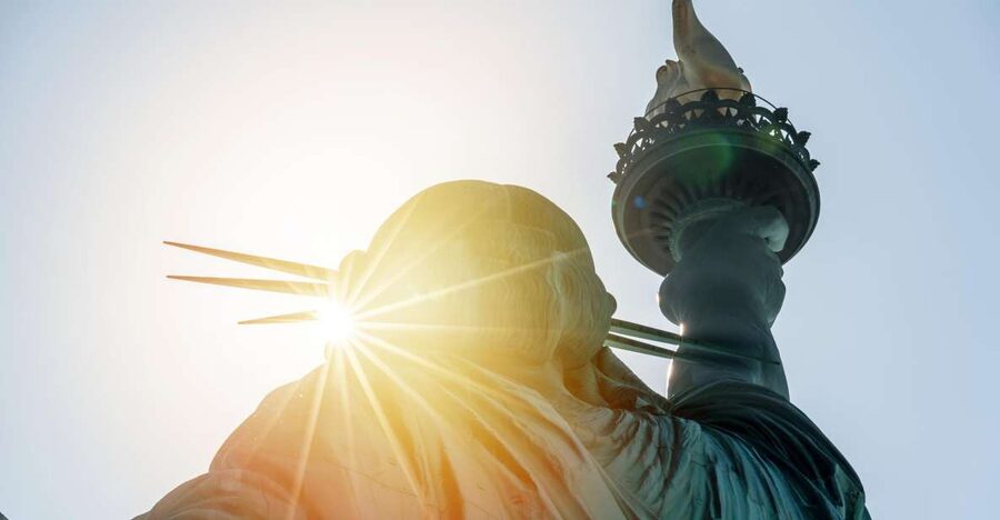 NYC: Ellis Island Private Tour with Liberty Island Access - Liberty Island Begins at Castle Clinton