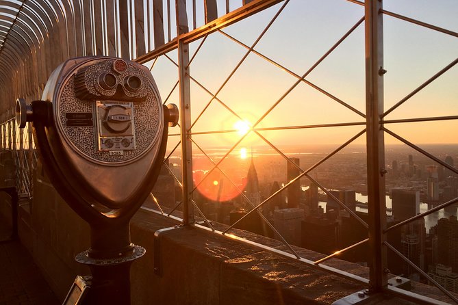 NYC Empire State Building Sunrise Experience + Starbucks Reserve - Starbucks Reserve coffee and Princi pastries